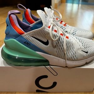 Nike Airmax 270. Barely worn.
